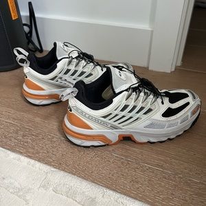 Salomon ACS Sneakers